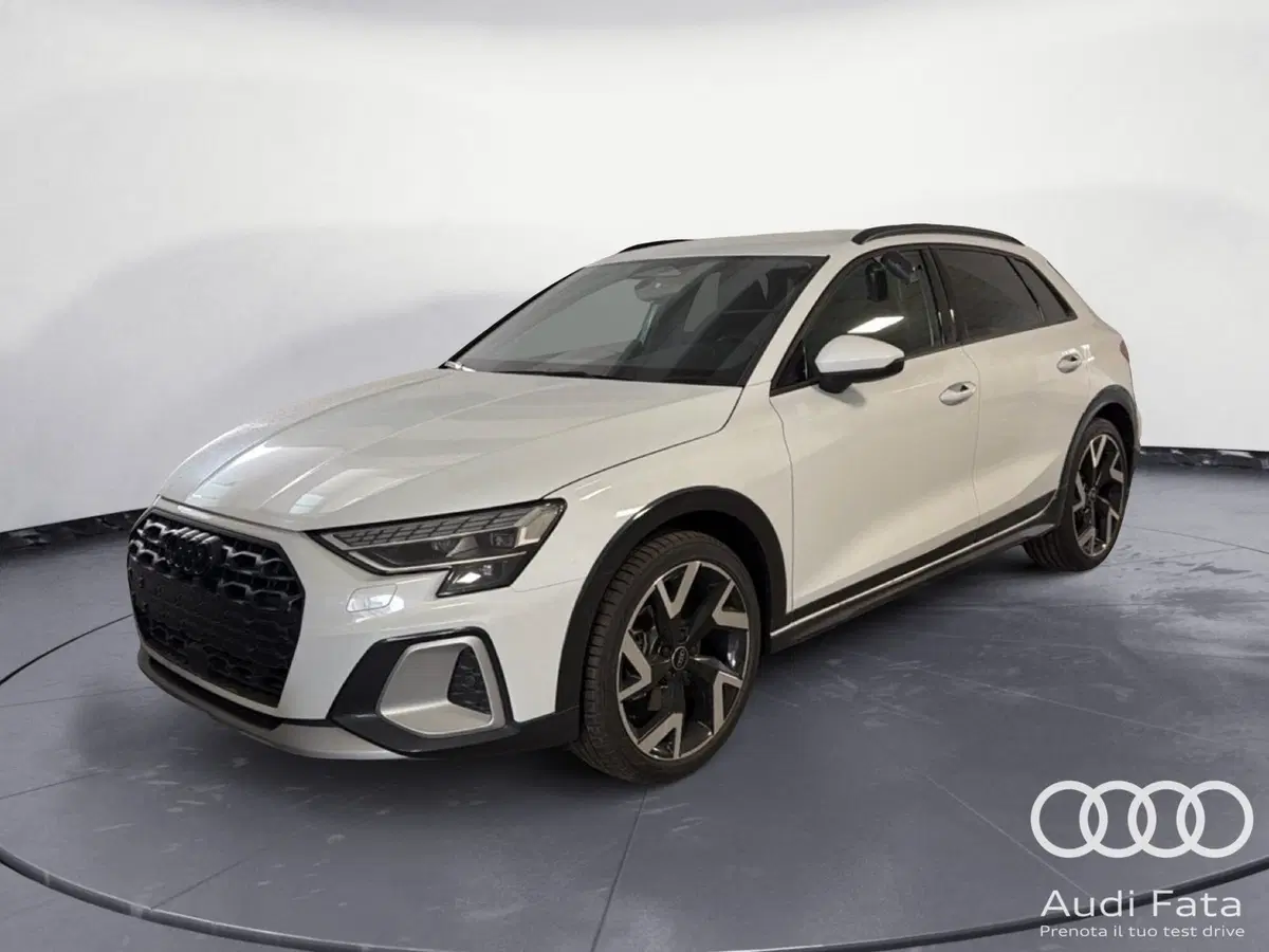 Audi A3 Sedan nuova a Catania