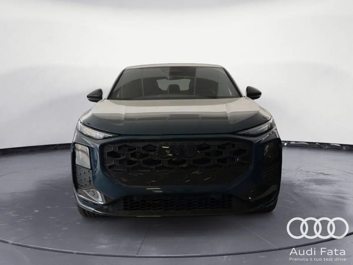 Audi Q3 Sportback nuova a Catania