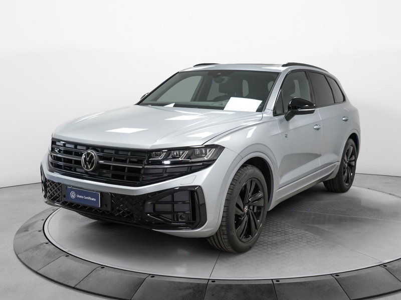 Volkswagen Touareg usata a Varese