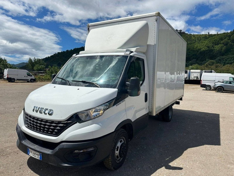 Iveco Daily Furgone usata a Salerno