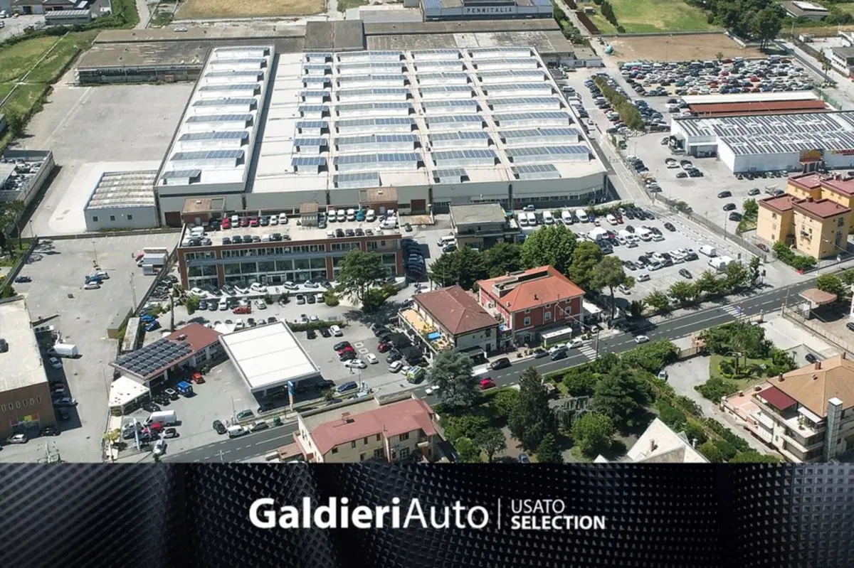 Iveco Daily Furgone usata a Salerno (14)
