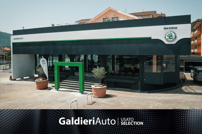 Iveco Daily Furgone usata a Salerno (17)