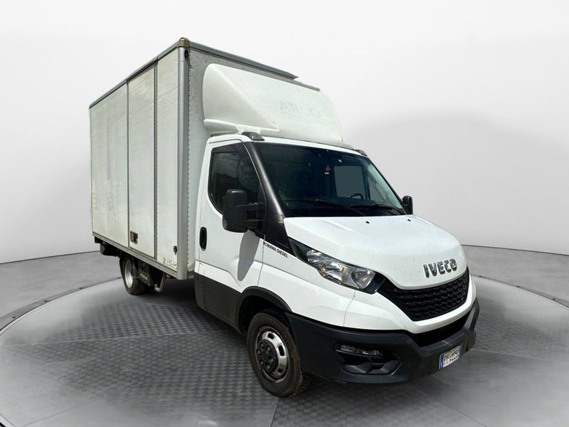 Iveco Daily Furgone usata a Salerno (2)