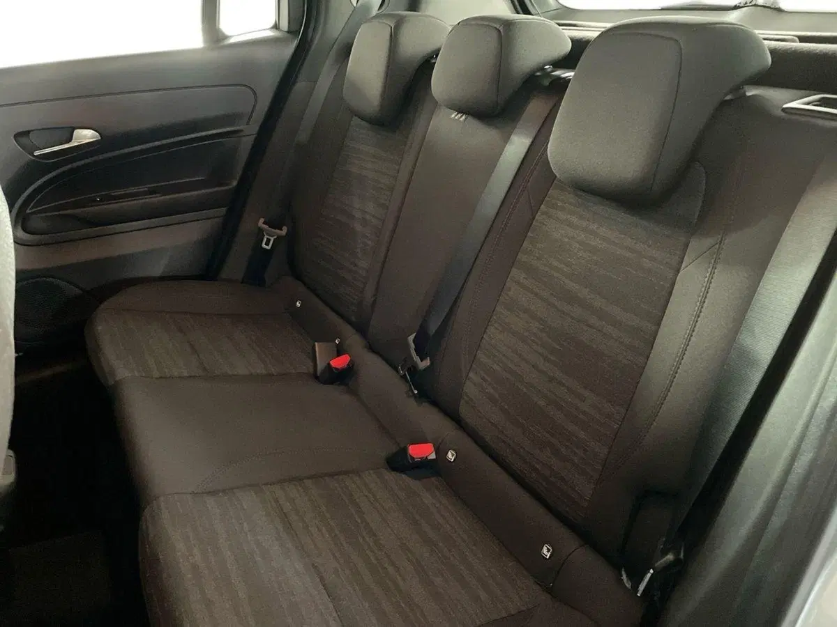 Jeep Avenger usata a Firenze (12)