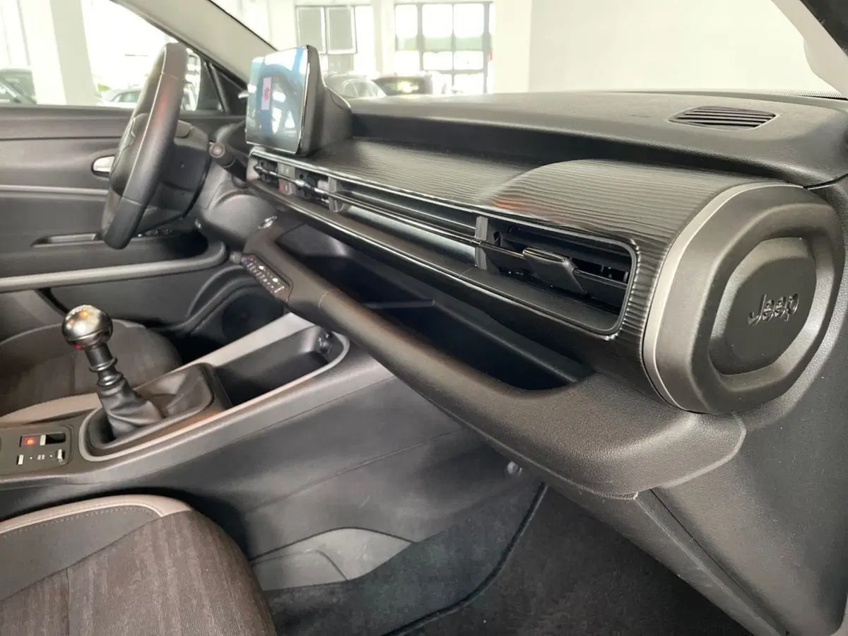 Jeep Avenger usata a Firenze (20)