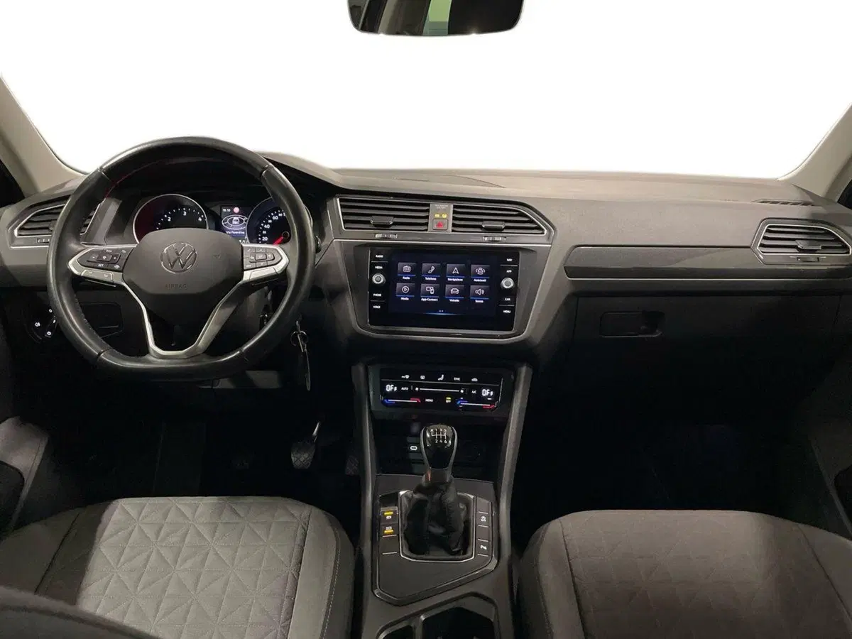 Volkswagen Tiguan usata a Pistoia (11)