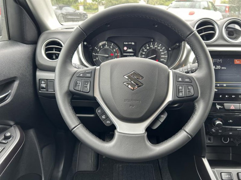 Suzuki Vitara nuova a Cuneo (12)