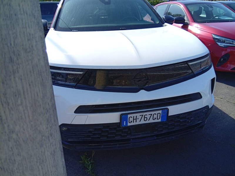 Opel Mokka nuova a Catania (5)