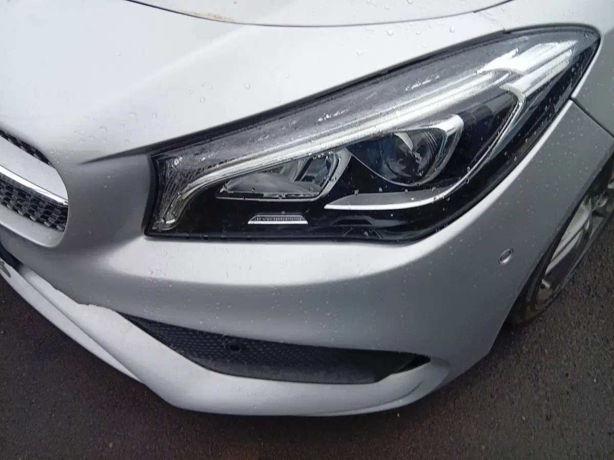 Mercedes-Benz CLA Shooting Brake usata a Catania (8)