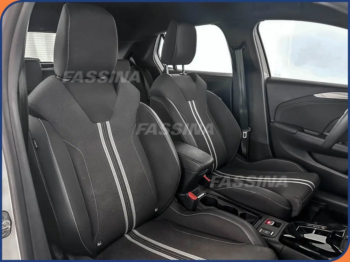 Opel Corsa usata a Milano (14)