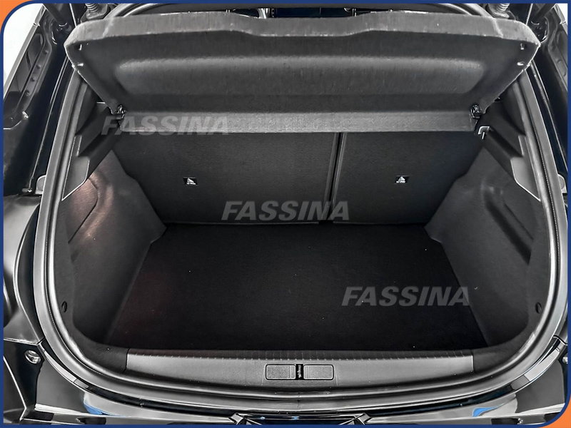 Lancia Ypsilon nuova a Milano (12)