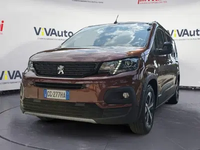 Peugeot Rifter Long 1.5 bluehdi GT 130cv eat8 del 2021 usata a Massa
