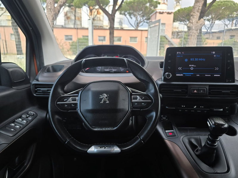 Peugeot Rifter usata a Massa-Carrara (14)