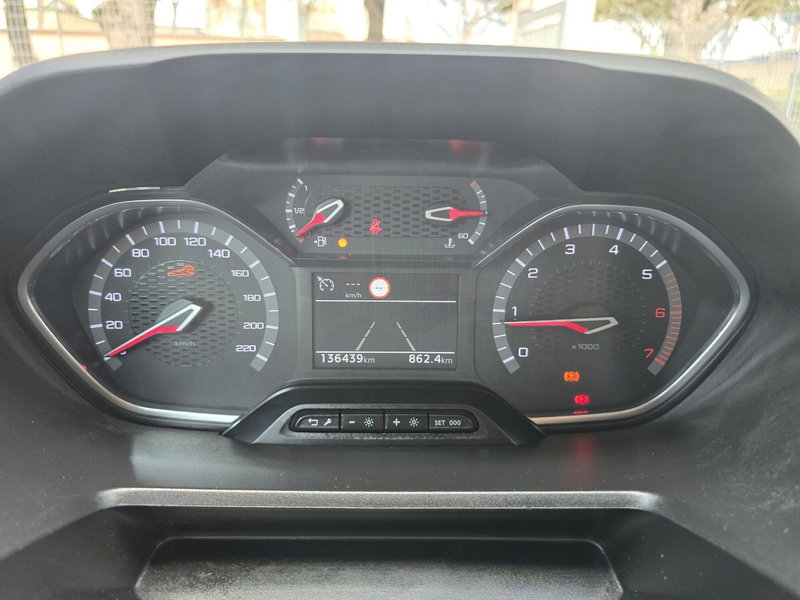 Peugeot Rifter usata a Massa-Carrara (9)