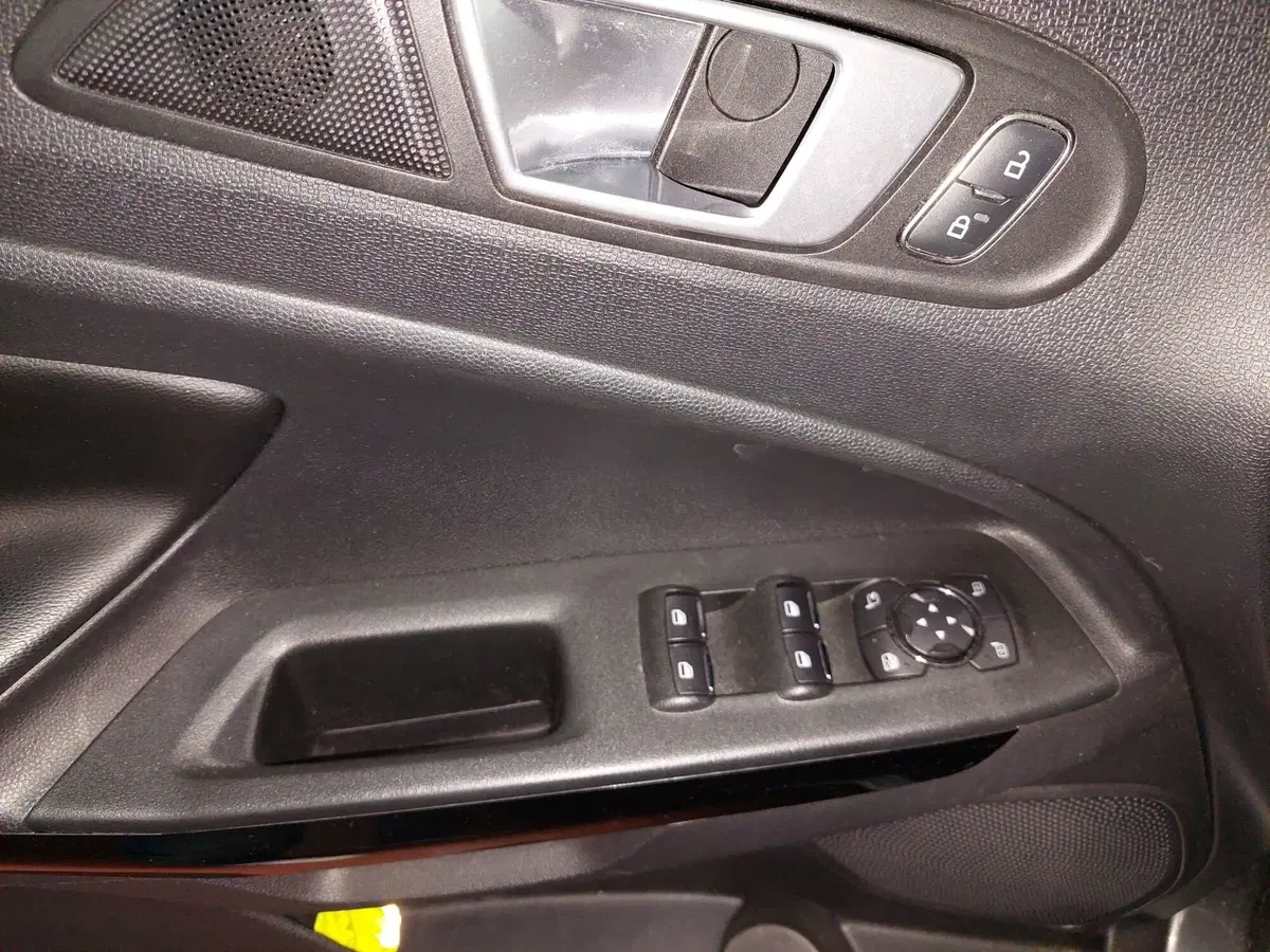 Ford EcoSport usata a Lucca (12)