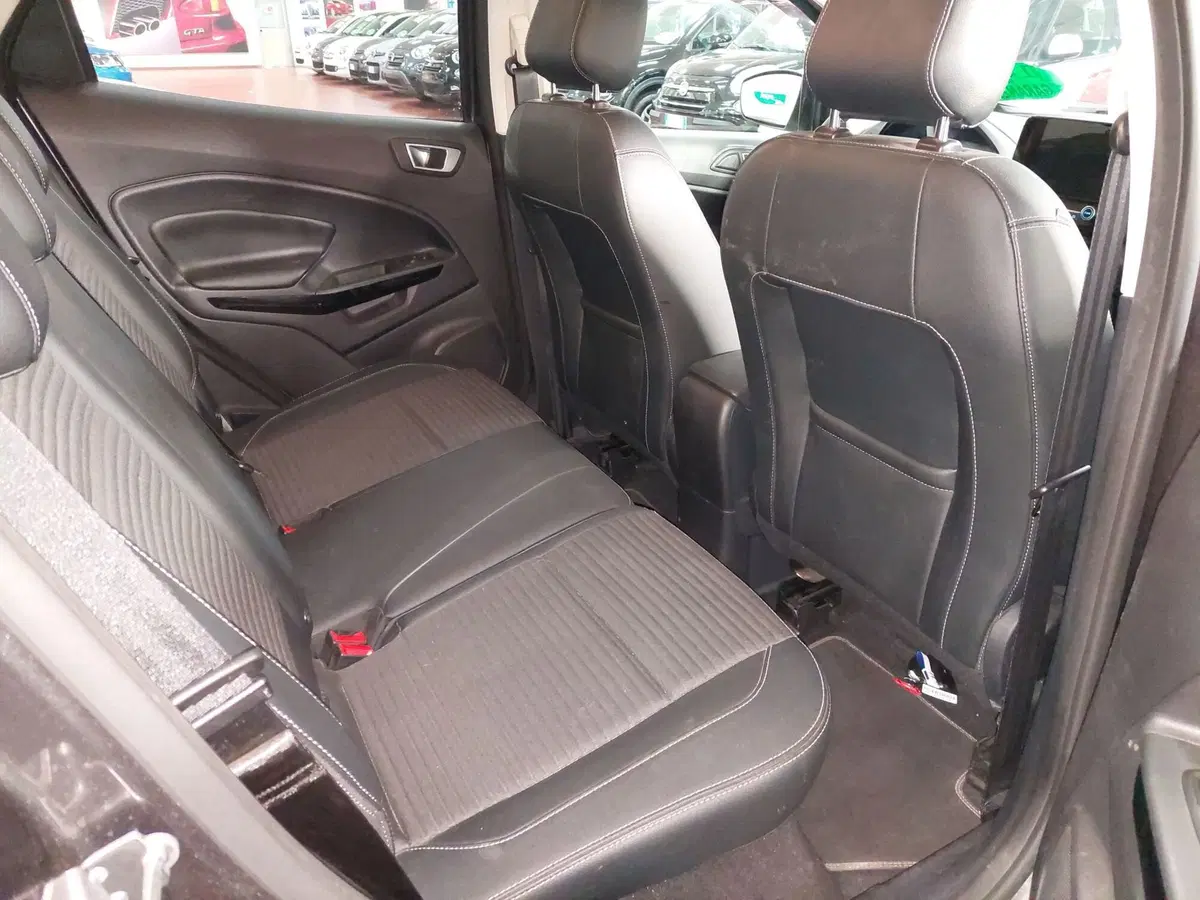 Ford EcoSport usata a Lucca (17)