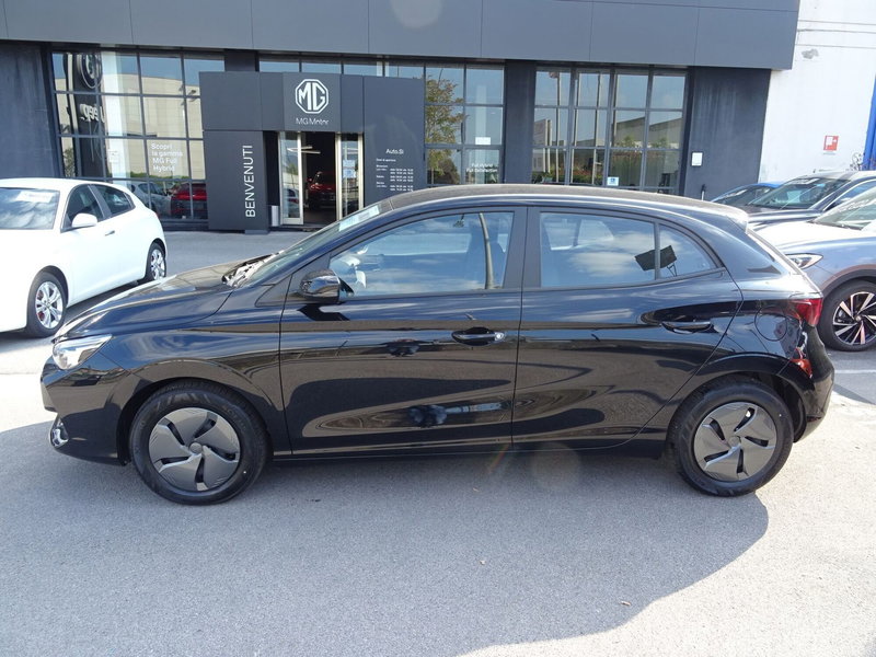 Mg MG3 nuova a Lucca (2)