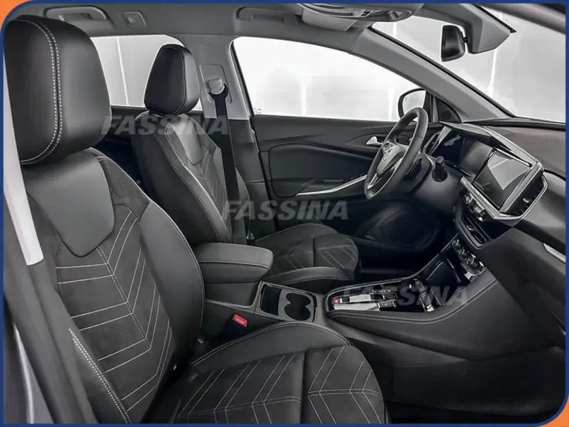 Opel Grandland nuova a Milano (13)