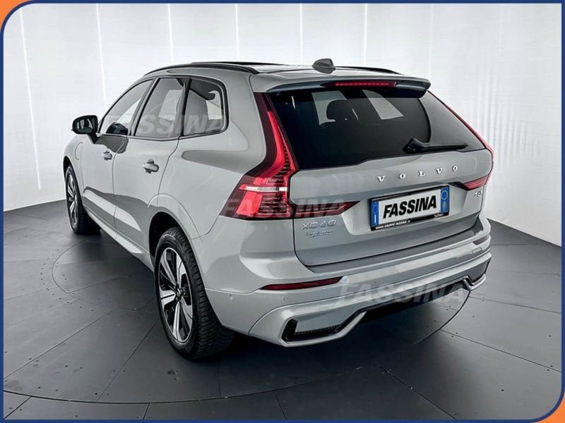 Volvo XC60 usata a Milano (4)