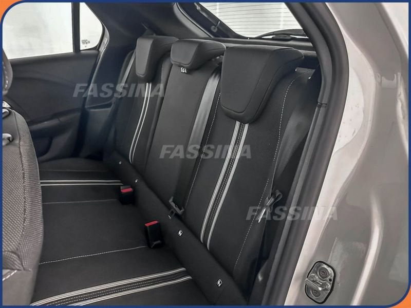 Opel Corsa usata a Milano (11)