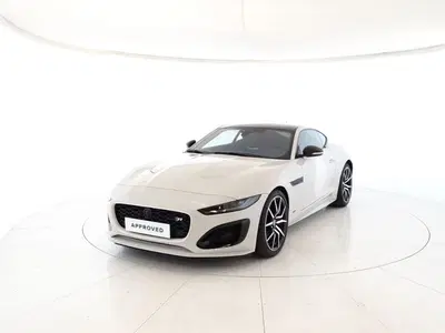 Jaguar F-Type Coup&eacute; Coupe 5.0 V8 s/c R75 awd 575cv auto del 2025 usata a Monza