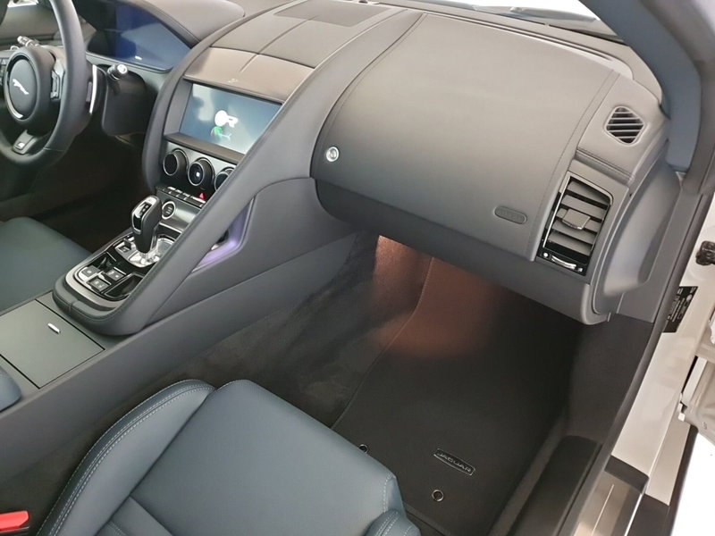 Jaguar F-Type Coupé usata a Monza e Brianza (4)