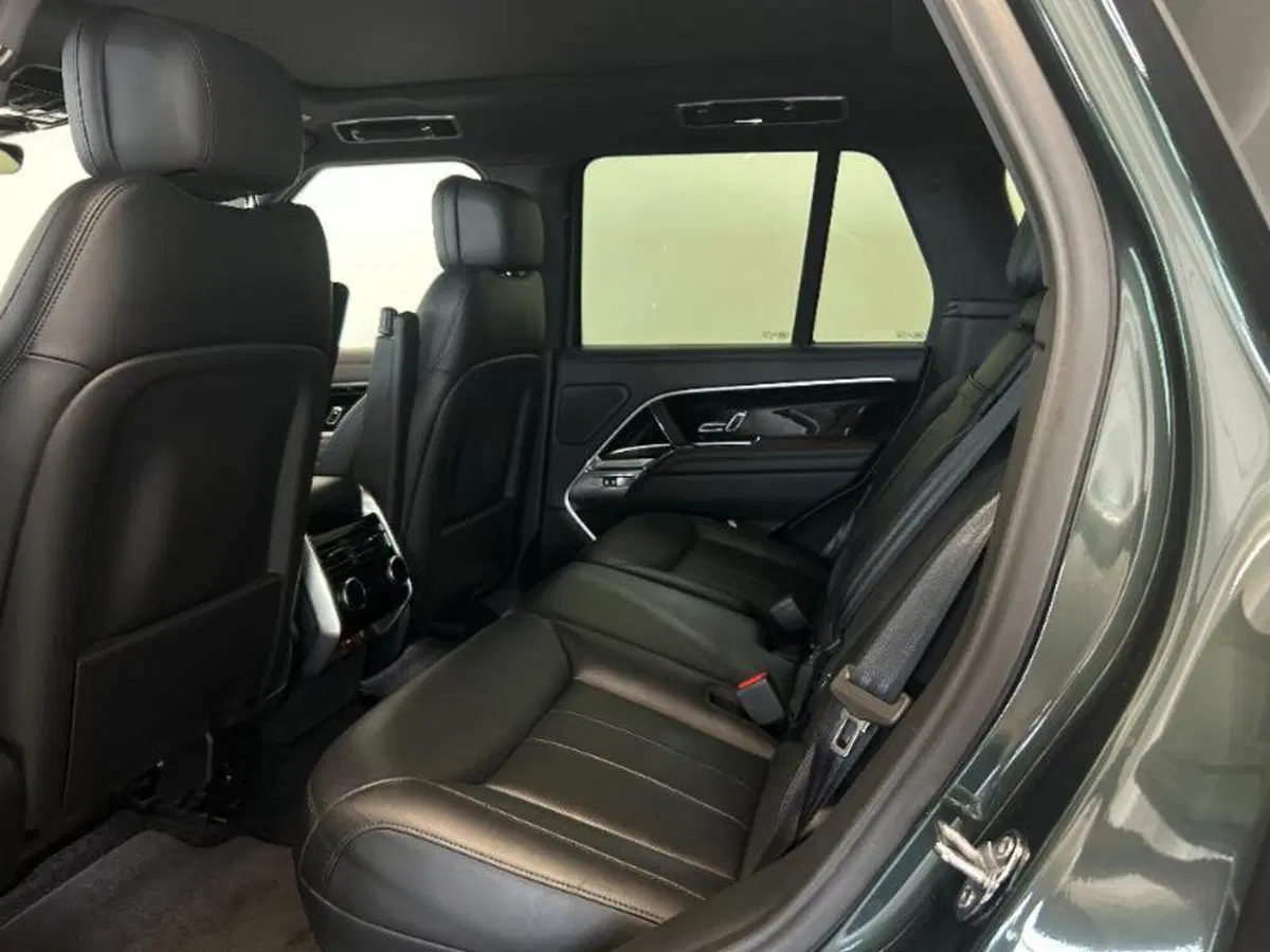 Land Rover Range Rover usata a Venezia (11)