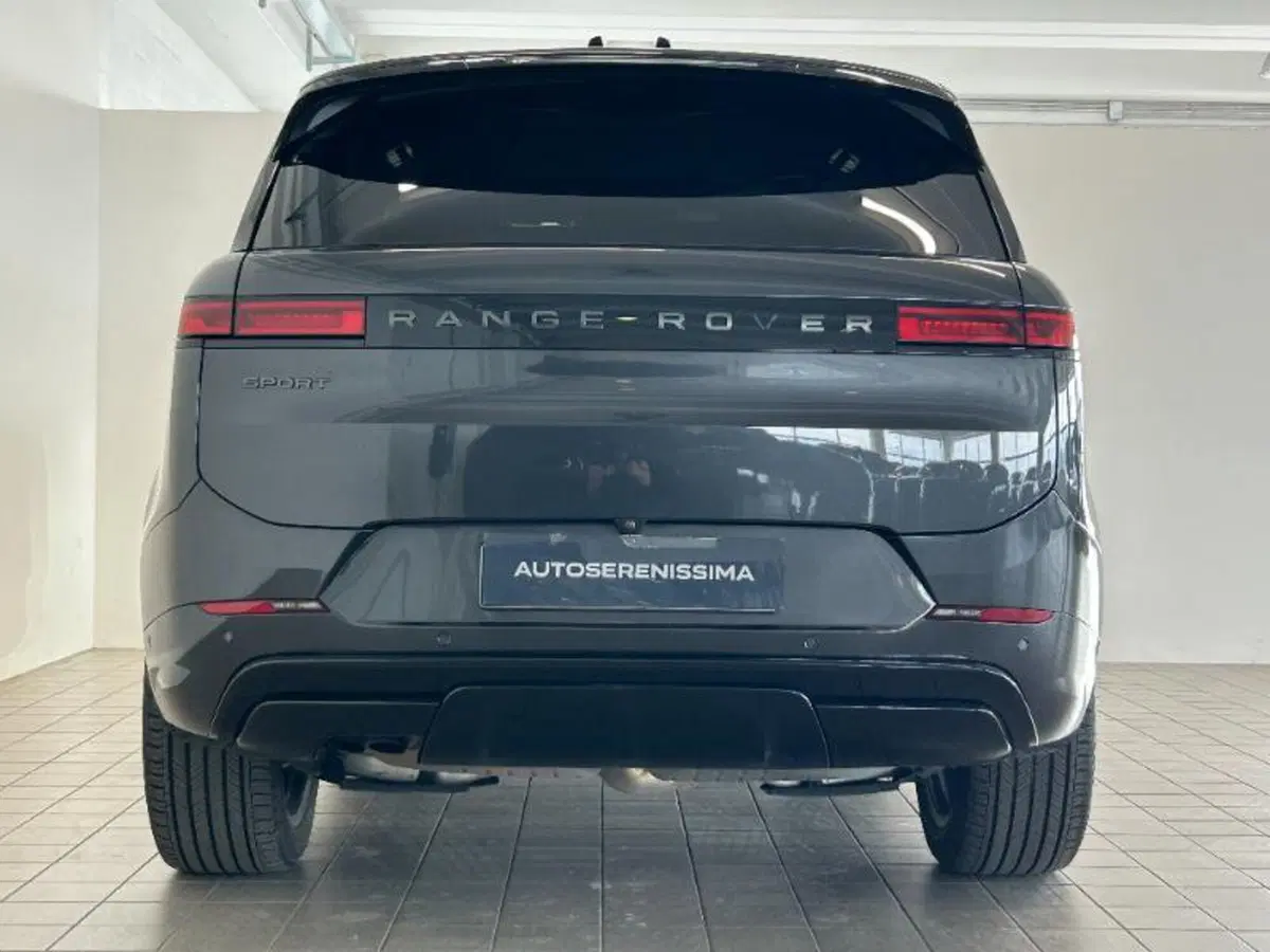 Land Rover Range Rover Sport usata a Venezia (4)