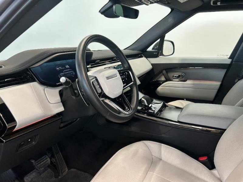 Land Rover Range Rover Sport usata a Venezia (9)