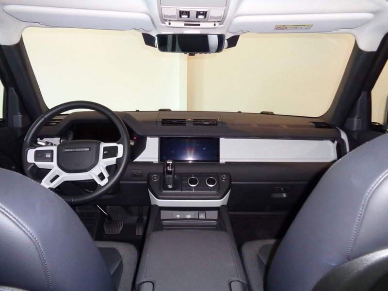 Land Rover Defender usata a Cosenza (4)