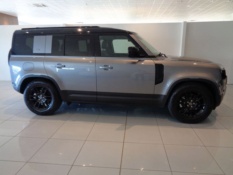 Land Rover Defender usata a Cosenza (6)