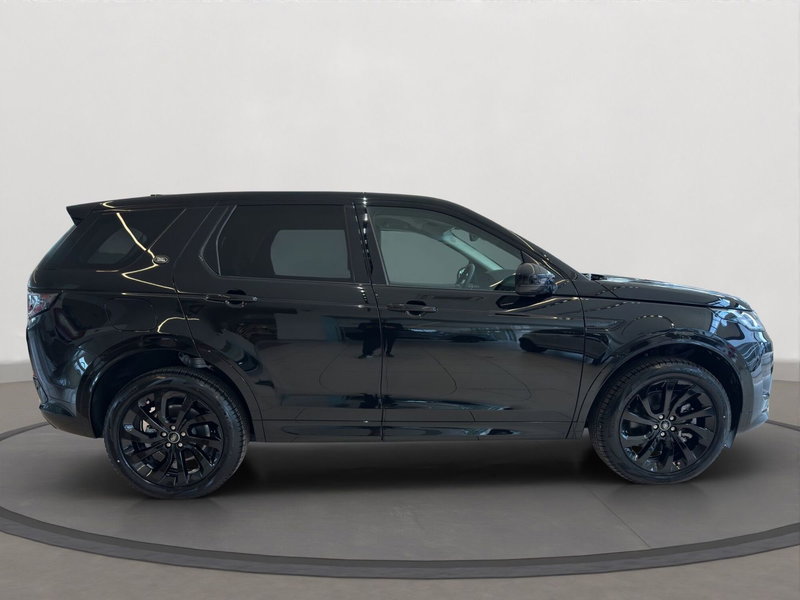 Land Rover Discovery Sport nuova a Latina (6)
