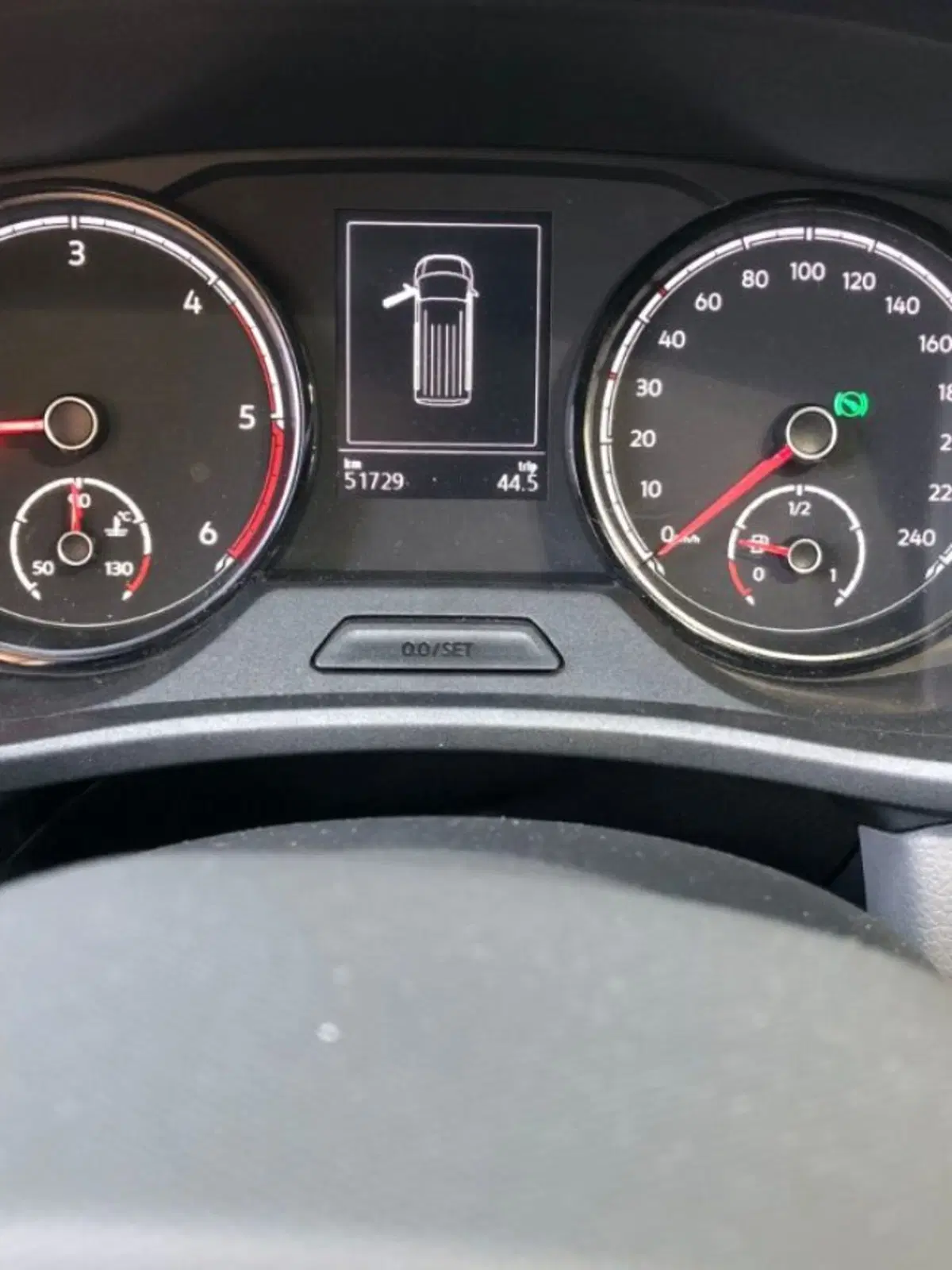 Volkswagen Veicoli Commerciali Caravelle usata a Torino (15)