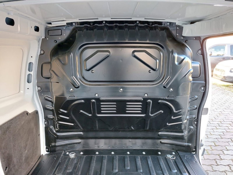 Fiat Fiorino usata a Pavia (11)