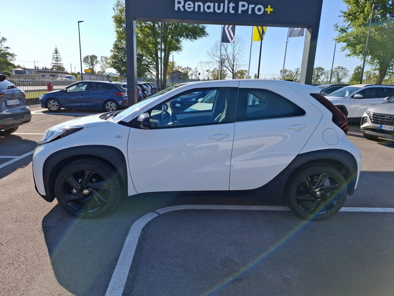 Toyota Aygo X usata a Latina (7)