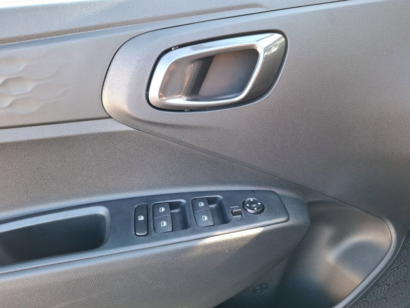 Hyundai i10 nuova a Latina (20)