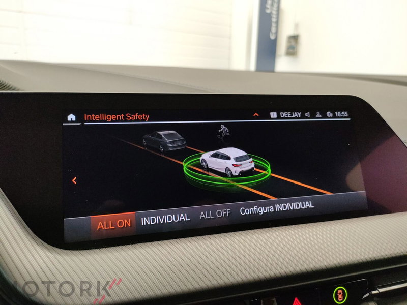 BMW Serie 1 usata a Varese (17)