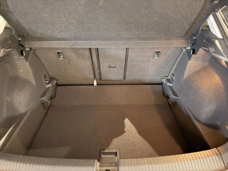 Volkswagen T-Roc usata a Genova (9)