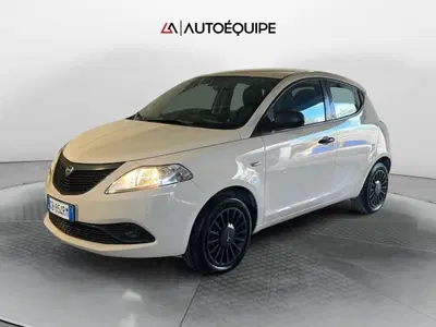 Lancia Ypsilon 1.2 69 CV 5 porte Gold del 2020 usata a Marino