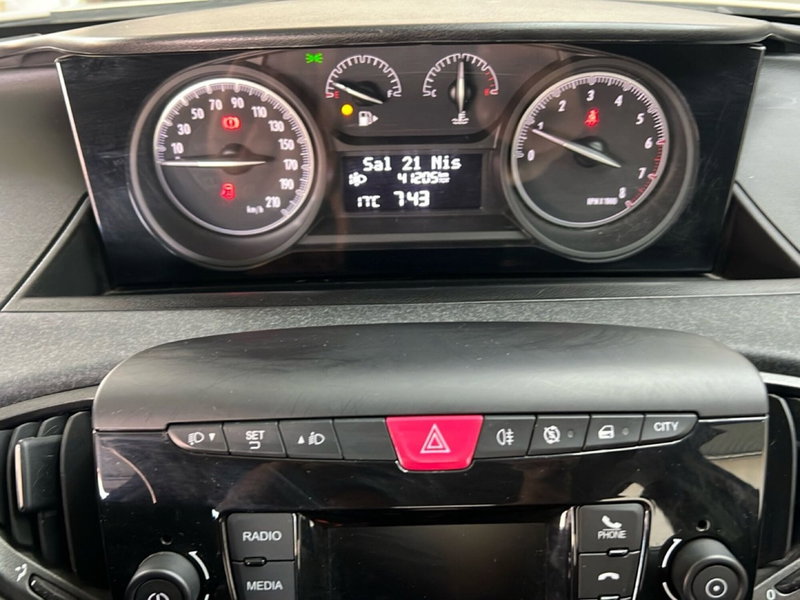 Lancia Ypsilon usata a Roma (16)