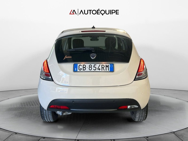 Lancia Ypsilon usata a Roma (4)