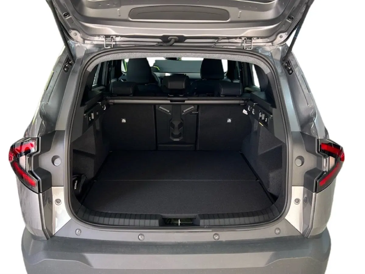 Dacia Bigster nuova a Roma (10)