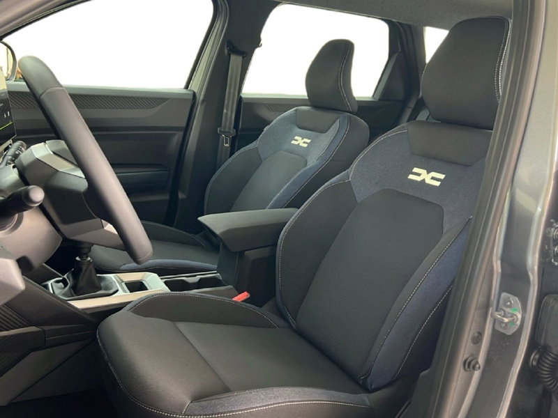 Dacia Bigster nuova a Roma (12)