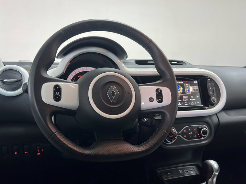 Renault Twingo nuova a Roma (12)