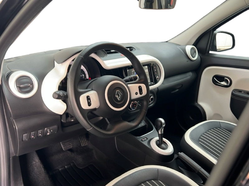 Renault Twingo nuova a Roma (15)