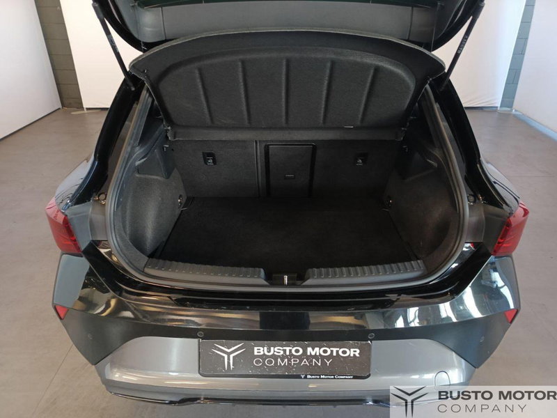 Cupra Leon usata a Varese (10)