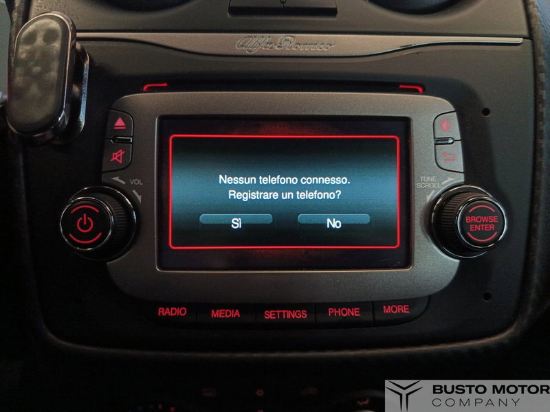 Alfa Romeo MiTo usata a Varese (14)