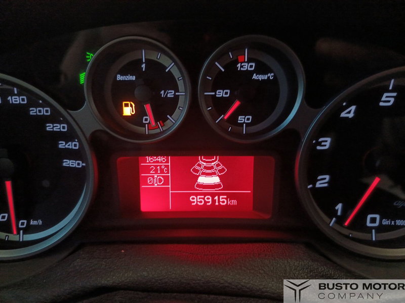 Alfa Romeo MiTo usata a Varese (15)