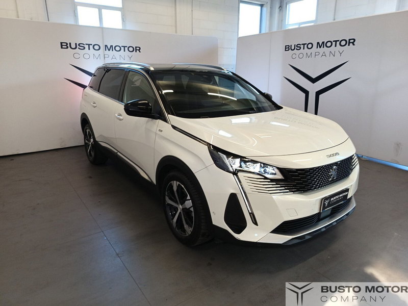 Peugeot 5008 usata a Varese