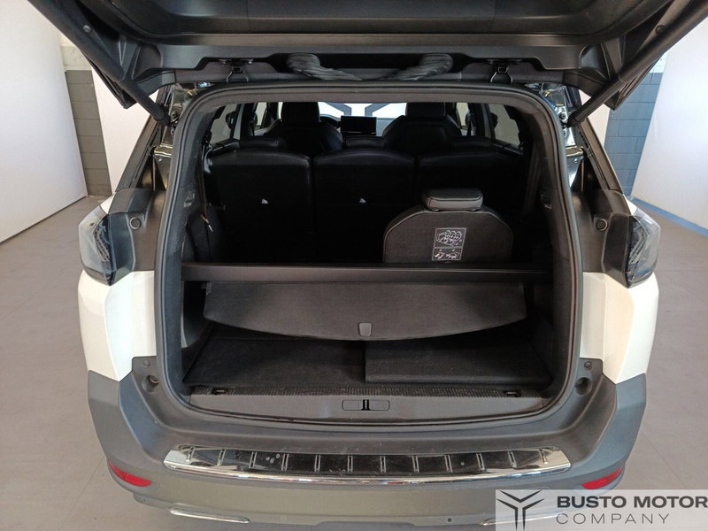 Peugeot 5008 usata a Varese (10)